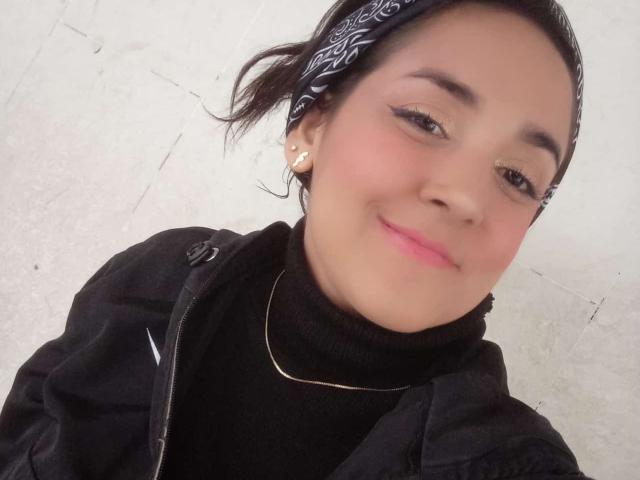 KendallCameron - פורנו בשידור חי ומצלמת סקס - 21463482