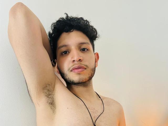 OscarLeto - Live porn &amp; sex cam - 21466600