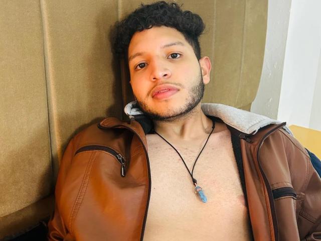 OscarLeto - Camera khiêu dâm &amp; quyến rũ trực tiếp - 21466612