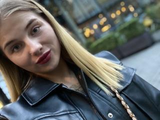 Madaamerose - Live porn &amp; sex cam - 21475705