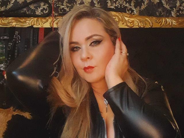VictoriiaGray - Live porn &amp; sex cam - 21476827