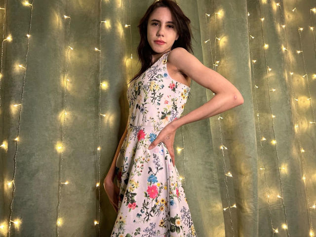 LunaBi-hot - Live porn &amp; sex cam - 21477525