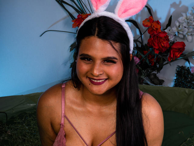 IvetteClark - Live porn &amp; sex cam - 21479081