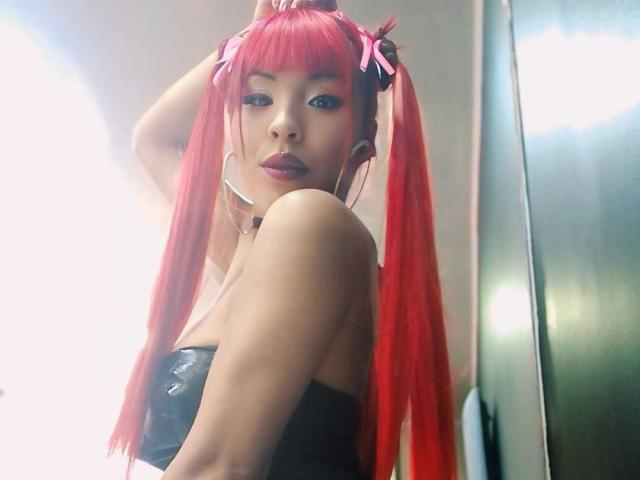 CinthiaForst - פורנו בשידור חי ומצלמת סקס - 21479601