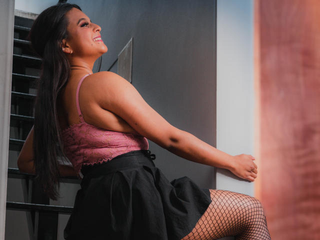 IvetteClark - Sexe cam en vivo - 21480021