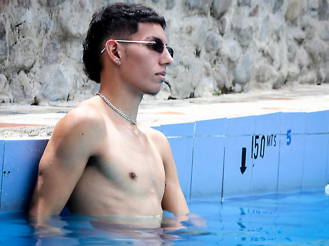 TomasRose - Sexe cam en vivo - 21481905