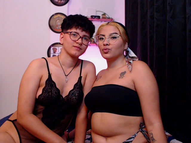 CamilleAndSophie - Live sex cam - 21482329