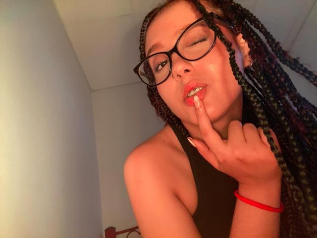 SofiaBrowm - Live porn &amp; sex cam - 21486285