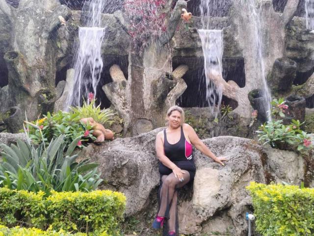 LesbWomans - Live porn &amp; sex cam - 21487725