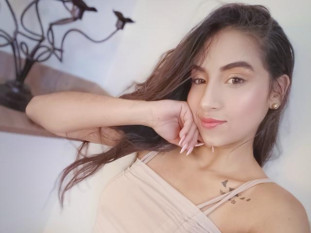 PaulettSmith - Live porn &amp; sex cam - 21505717