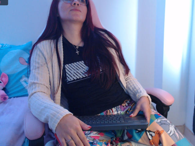 EimmyHoskX - Live porn &amp; sex cam - 21507997