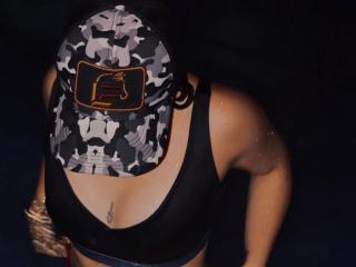 KirinJhonnes - Live porn &amp; sex cam - 21510613