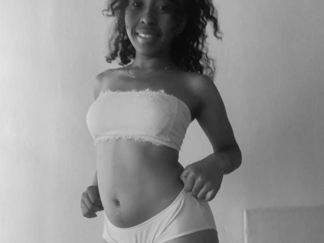 KittyHolms - Live porn &amp; sex cam - 21511153