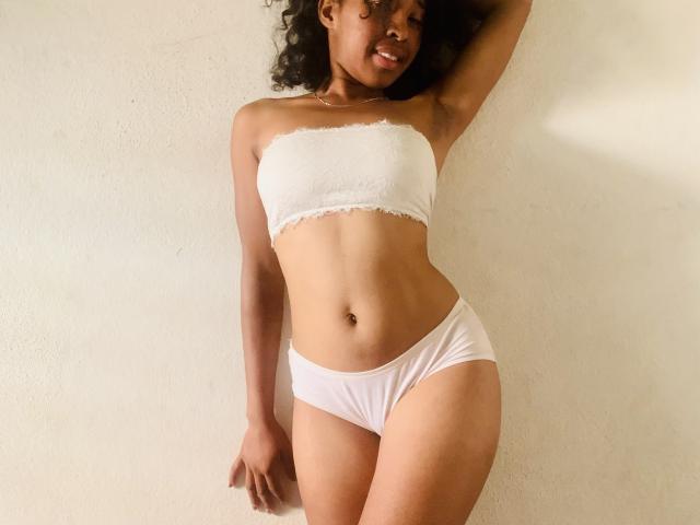 KittyHolms - Live porn &amp; sex cam - 21511165