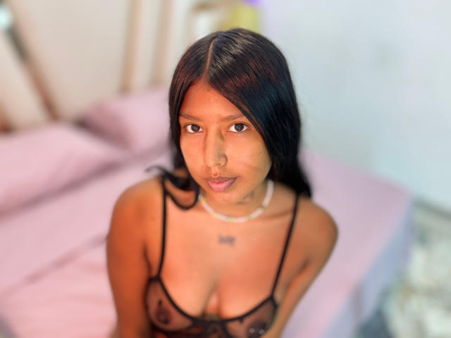 CatalinaRossO - Live porn &amp; sex cam - 21512921