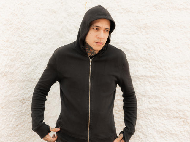 MadInkman - Live porn &amp; sex cam - 21519073