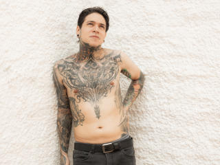 MadInkman - Live porn &amp; sex cam - 21519201