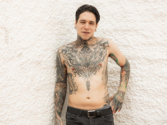 MadInkman - Live porn &amp; sex cam - 21519205