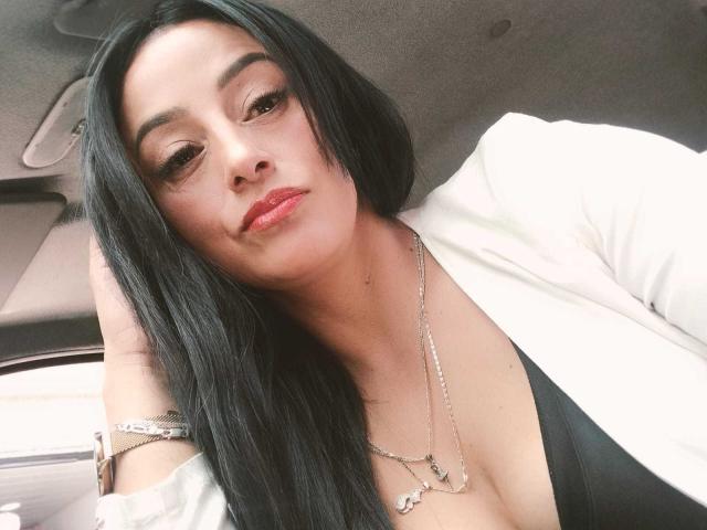 ChristineFontana - Porno na żywo i seks kamera - 21520653