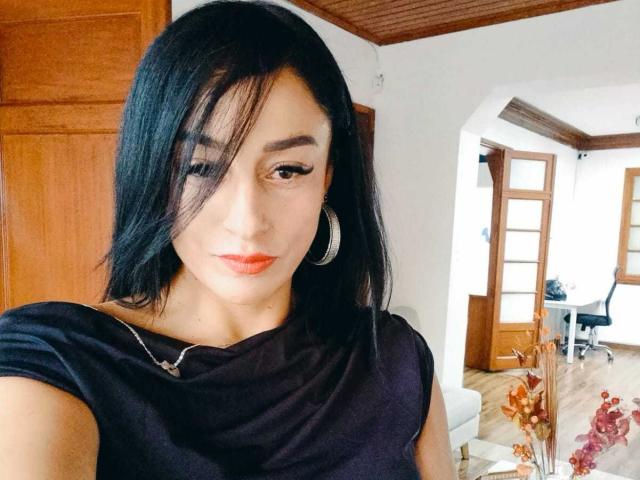 ChristineFontana - Live porn &amp; sex cam - 21520669