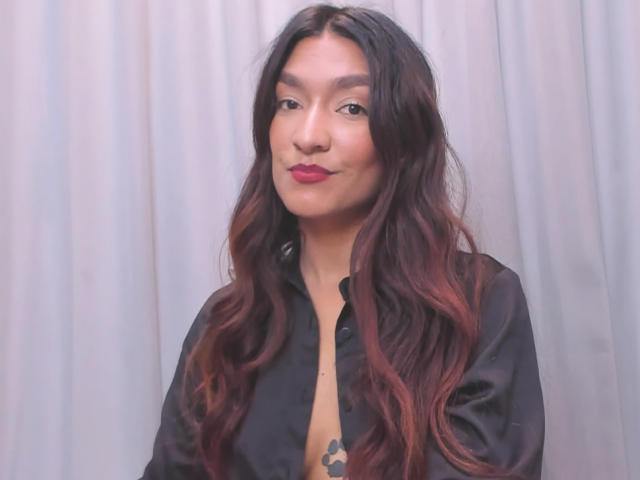 ElyWhitee - ライブポルノ&amp;セックスカム - 21521025