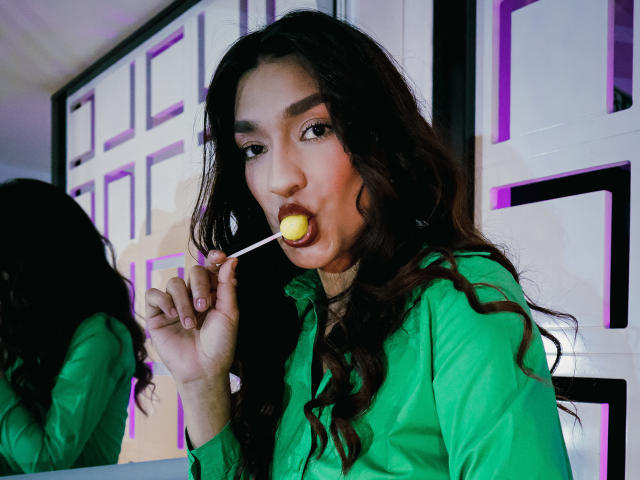 ElyWhitee - Live porn &amp; sex cam - 21521453