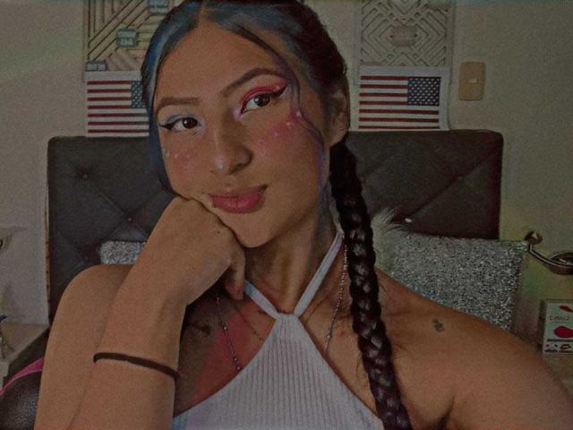 MiiaSwans - Camera khiêu dâm &amp; quyến rũ trực tiếp - 21523989