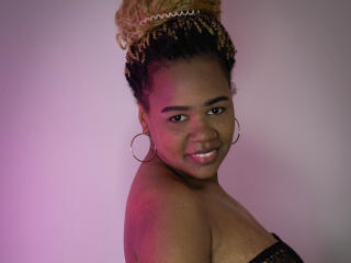 CristineBano - Live porn &amp; sex cam - 21527705