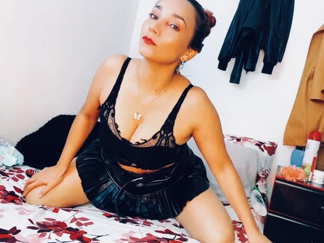 AmberDemons - Live sex cam - 21527901