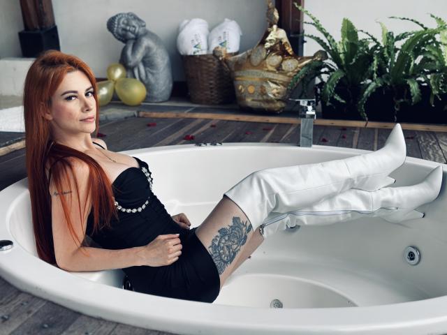 Leahred - Live porn &amp; sex cam - 21529473