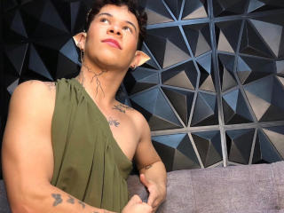 Camilton - Live porn &amp; sex cam - 21532749