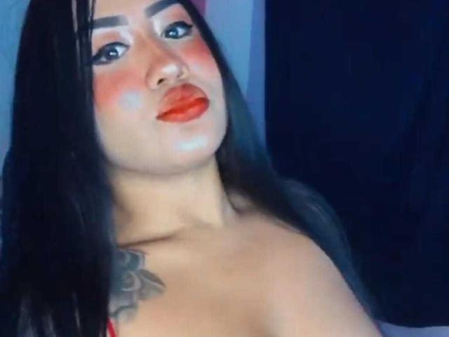 KaylinStark - פורנו בשידור חי ומצלמת סקס - 21534217
