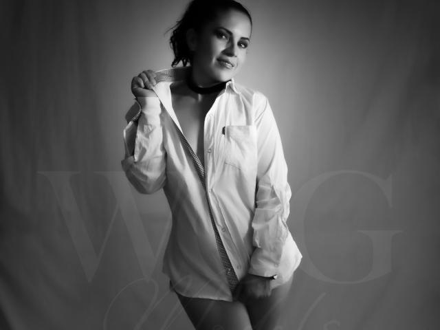 GiaGreen - Live Sex Cam - 21542465