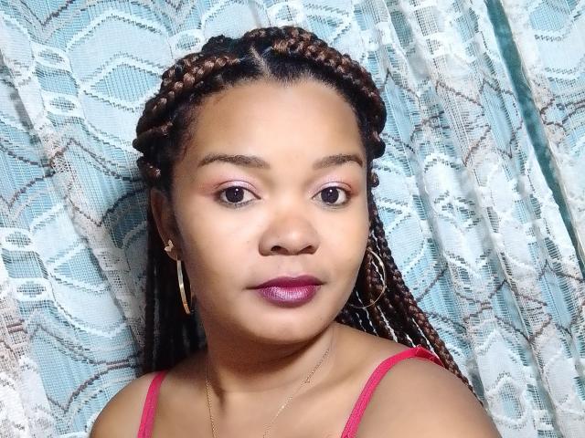 Monicka - Camera khiêu dâm &amp; quyến rũ trực tiếp - 21543149