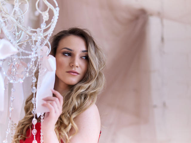 InnaMiracle - сексуальная веб-камера в реальном времени - 21543429