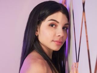 AntonellaGrace - Live porn &amp; sex cam - 21544733