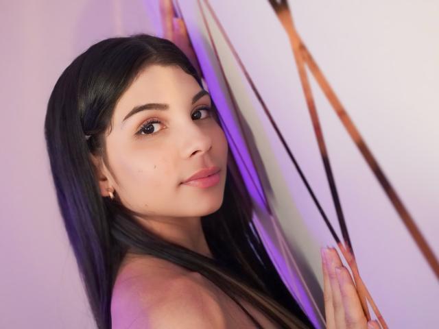 AntonellaGrace - Live porn &amp; sex cam - 21544741