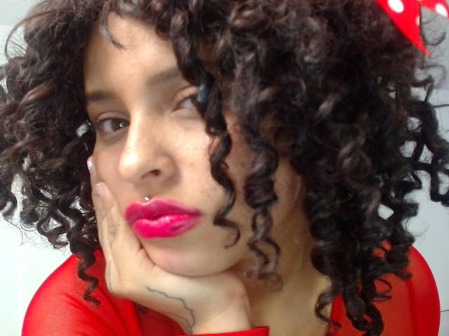 TaylorDwan - Live porn &amp; sex cam - 21546289