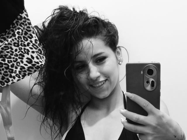 PaulettSmith - Porno na żywo i seks kamera - 21547821