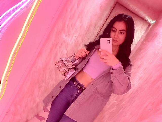 SarahLuna - Live porn &amp; sex cam - 21549505