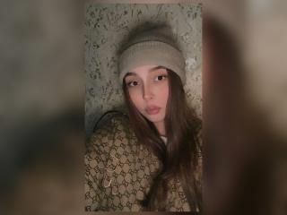 GloriaFortune - Live porn &amp; sex cam - 21552917