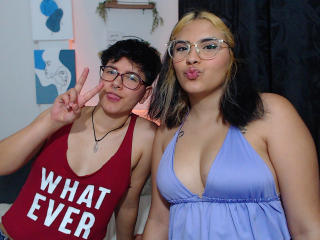 CamilleAndSophie - Sexe cam en vivo - 21556597