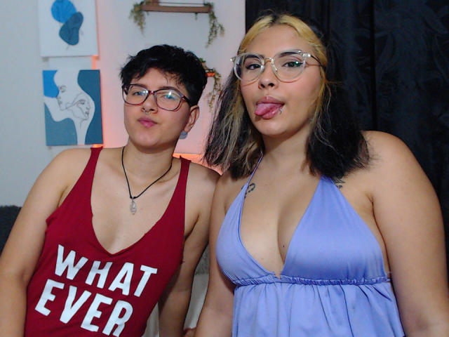 CamilleAndSophie - Live porn &amp; sex cam - 21556613