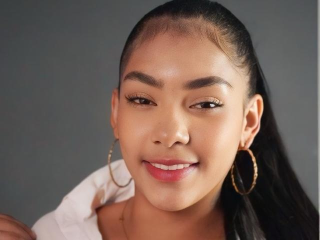 SalomeTomson - Live porn &amp; sex cam - 21557129