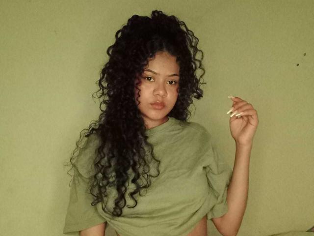 BadraDuquell - Live porn &amp; sex cam - 21561017