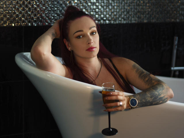 EdinaSensual - Camera khiêu dâm &amp; quyến rũ trực tiếp - 21563713