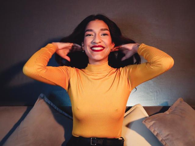 ElyWhitee - Live porno og sexkamera - 21564189