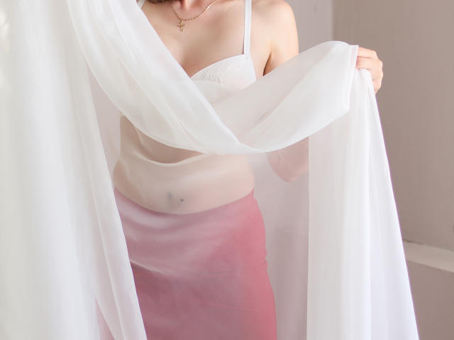 LikaBerton - Live porn &amp; sex cam - 21565993