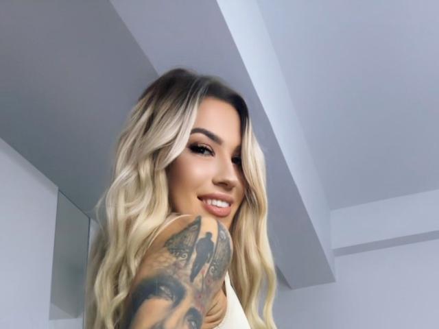 ZoeyMarie - Live porn &amp; sex cam - 21567349