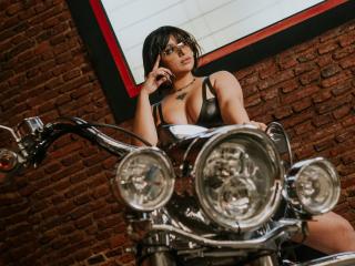 EdenSmiith - Live porn &amp; sex cam - 21570069